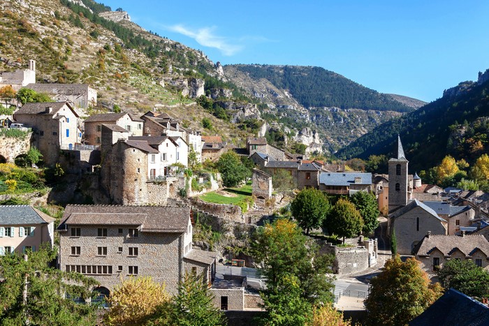 Sainte-Enimie, France: Houses in a Mountain Valley