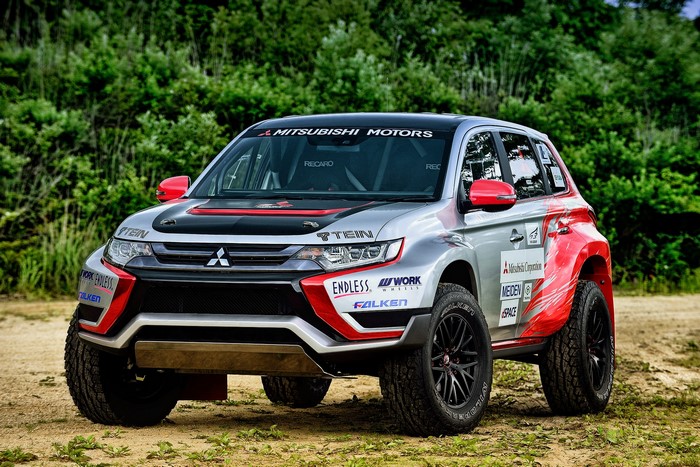 Mitsubishi Outlander Baja Race Car