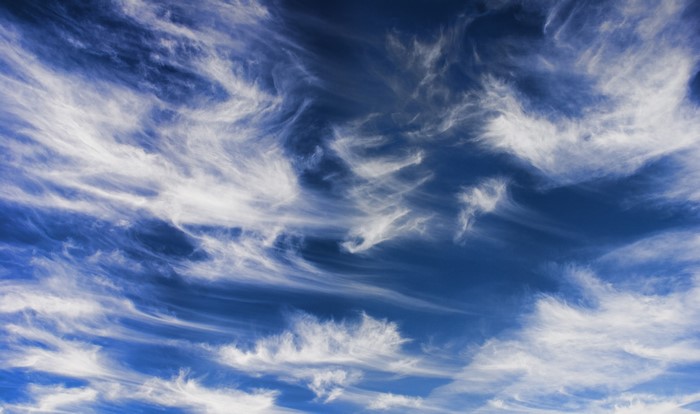 4K Sky with Wispy Clouds