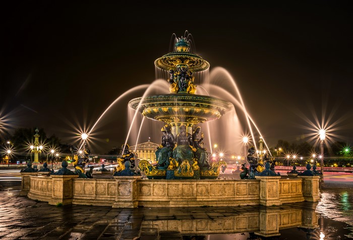 Fontaines de la Concorde in Paris at Night