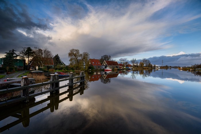 4K Nauerna Netherlands Houses Rivers Marinas Sky