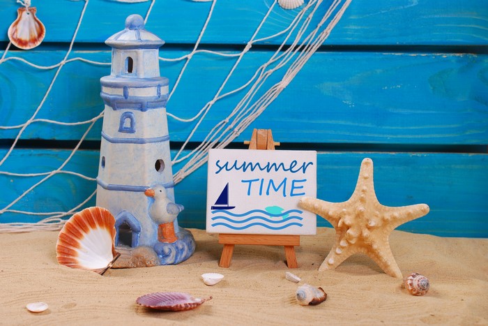 Summer Time Lighthouse and Starfish Decoration