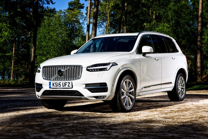 White 2015 Volvo XC90 Inscription UK-spec