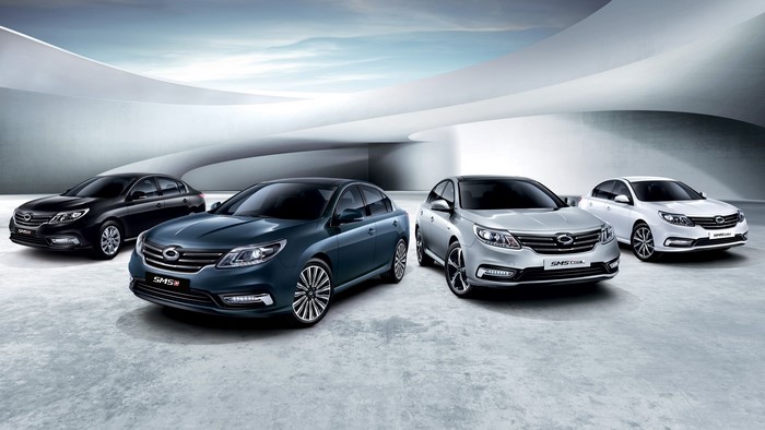 Samsung SM5 Nova L43 sedans in various colors