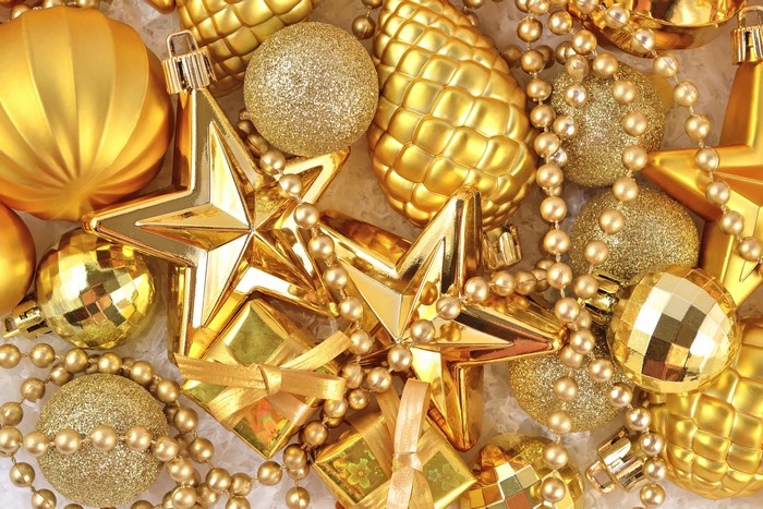 4K Gold Christmas Ornaments and Beads