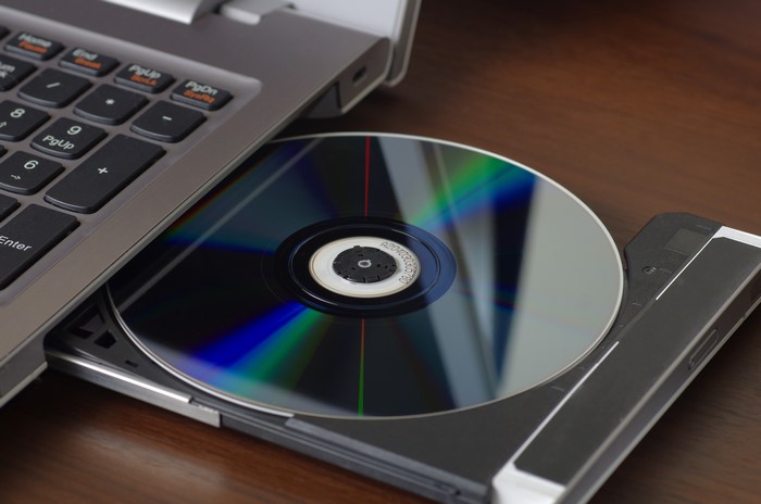 Laptop with CD/DVD drive and disc