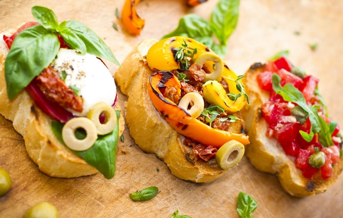 Bruschetta with vegetables and cheese