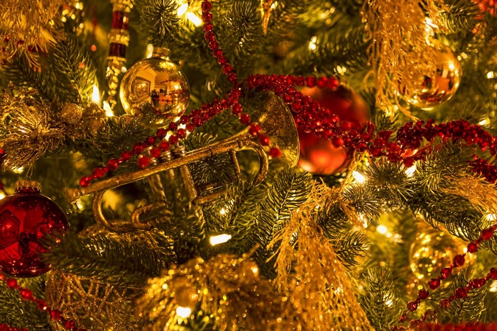 Christmas tree with ornaments and trumpet