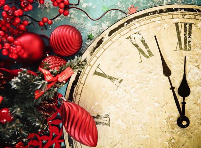 Christmas Clock with Ornaments