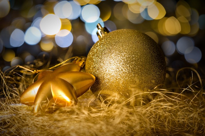 4K Gold Christmas Ornaments and Star