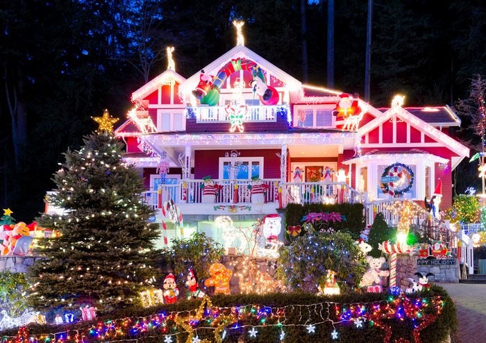 House decorated with Christmas lights and ornaments