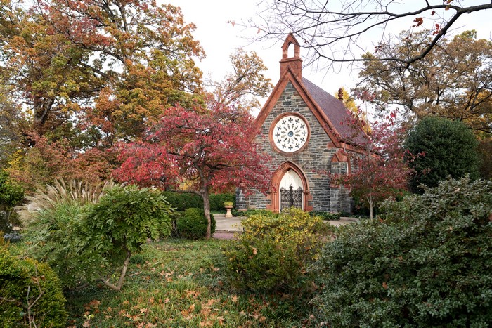 Chapel in Cookes Park, Washington, USA during Autumn