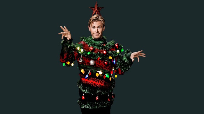 Chris Hemsworth as a Christmas Tree on SNL