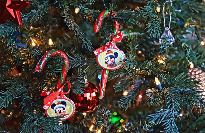 Christmas Tree Ornaments with Mickey Mouse