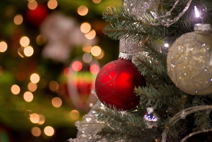 Christmas tree with red and gold ornaments