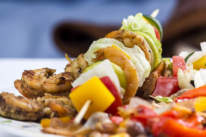 Shrimp and vegetable skewers with bell peppers