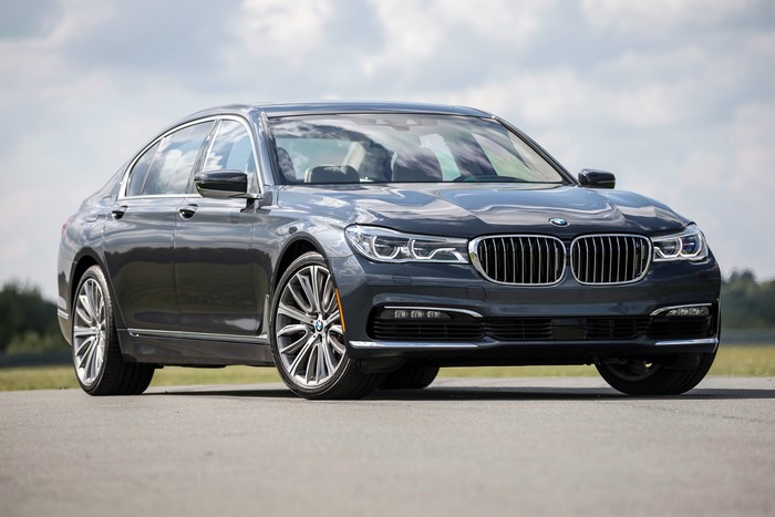 4K BMW 7-Series G11 xDrive