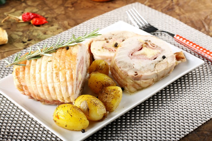 Rolled meat with potatoes and rosemary