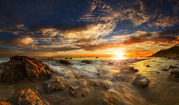 4K Malibu Coast Sunset with Light Rays