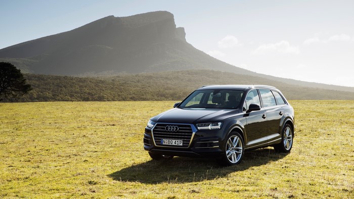 Audi Q7 TDI quattro AU-spec in a field