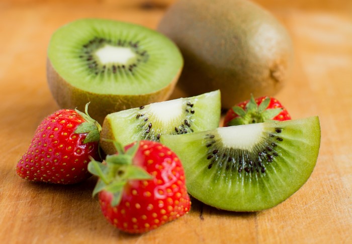 4K Strawberry and Kiwi Fruits
