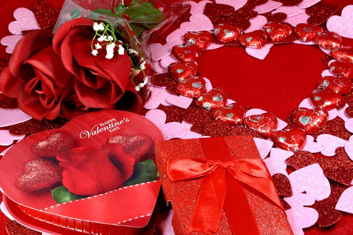 Valentine's Day Roses and Chocolates Gift