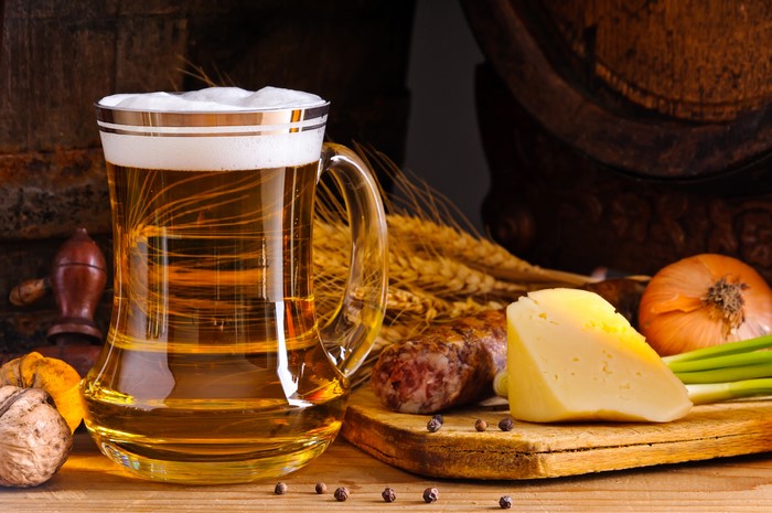 Beer, Cheese, Sausage, and Onion