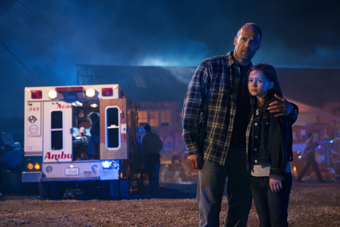 Jason Statham and Izabela Vidovic with ambulance