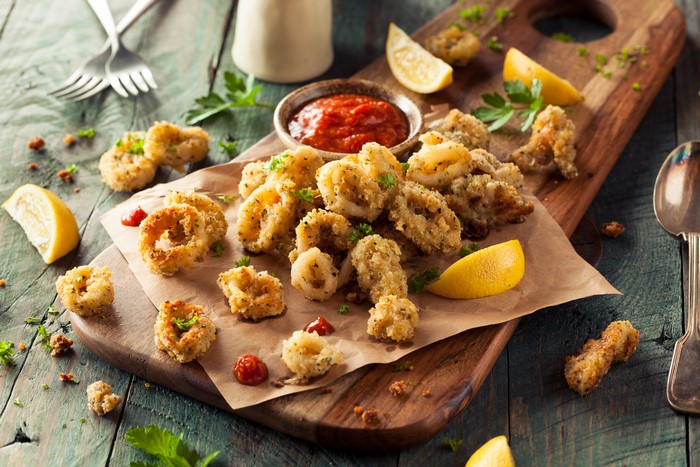 Fried Calamari with Lemon and Ketchup