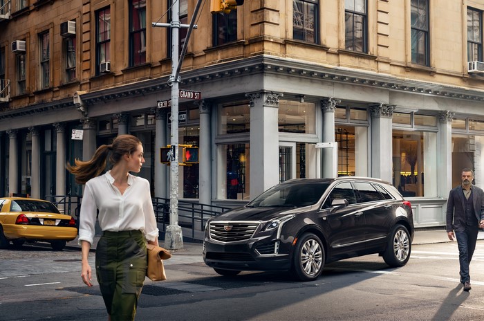Cadillac XT5 on a New York City street