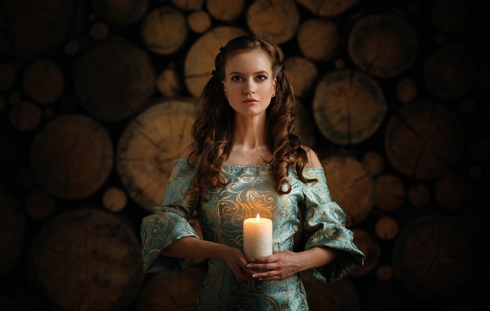 Anabel holding a candle
