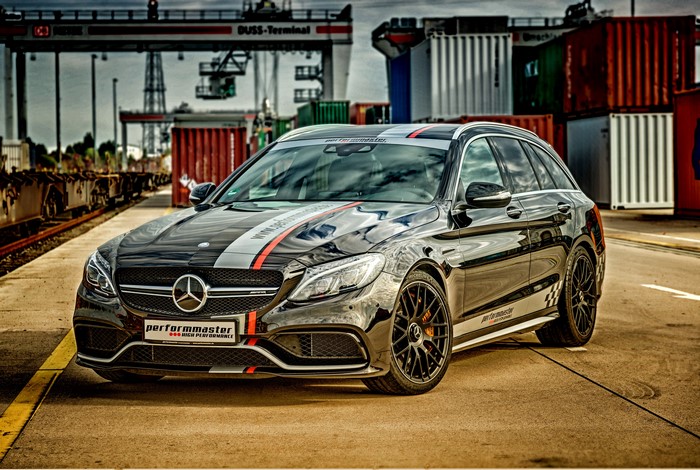 Performmaster AMG C-Class S205 by Mercedes-Benz