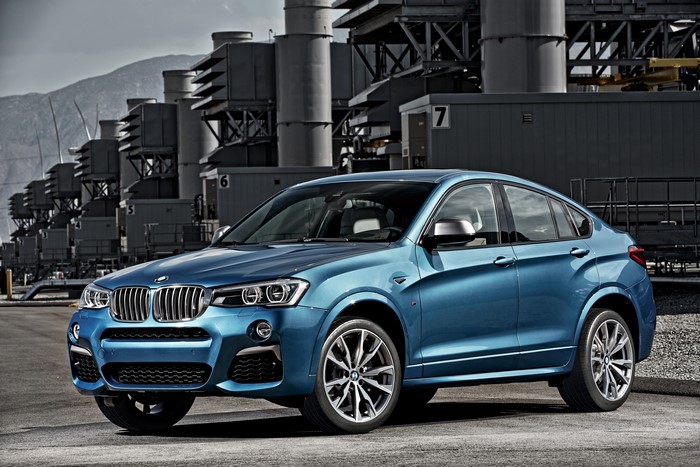 2015 BMW X4 M40i in Light Blue Metallic