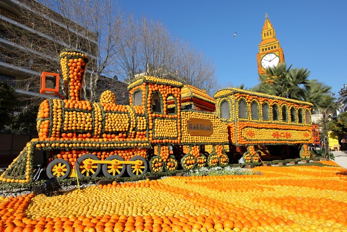 Train float made of citrus fruits at Lemon Festival Menton, France