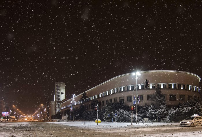 Night snowfall in Novi Sad, Serbia