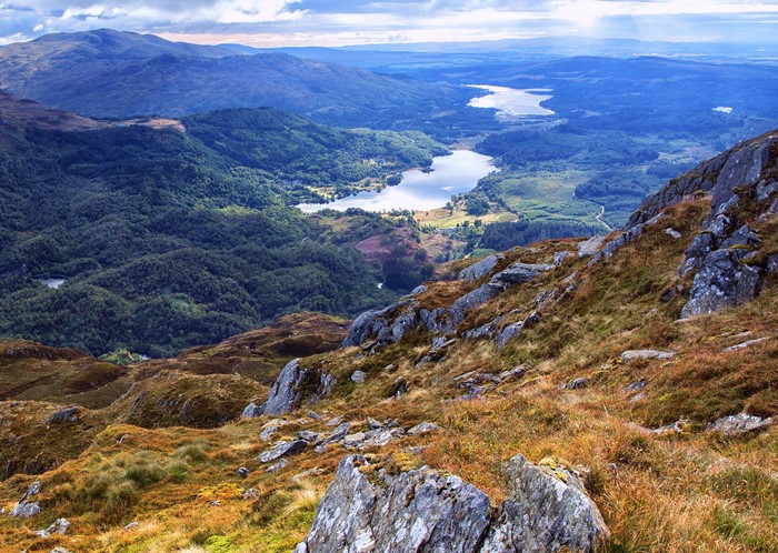 4K Loch Drunkie Scotland Mountains Lake Forests Scenery