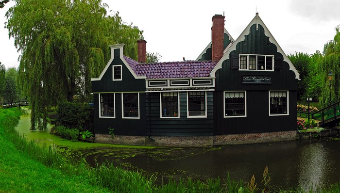 Traditional Dutch house in Zaanse Schans, Netherlands