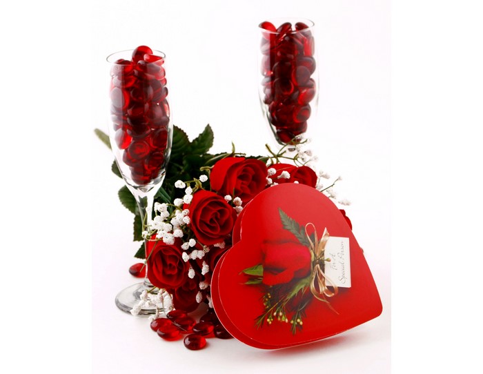 Valentine's Day Roses and Heart Box