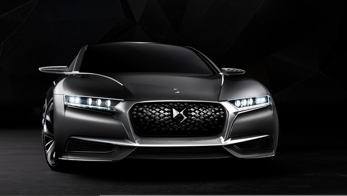 4K 2014 Divine DS Citroen Front View