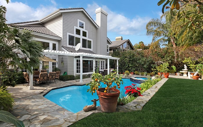 Laguna Niguel Villa with Pool and Lawn