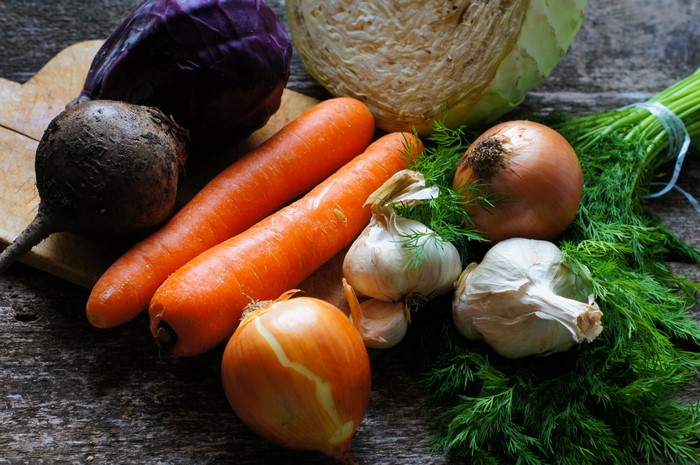 4K Vegetables: Carrots, Onion, Garlic, Dill, Beet, Cabbage