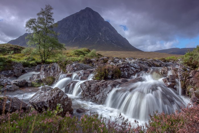 4K Scotland Waterfalls Mountains Stones Scenery