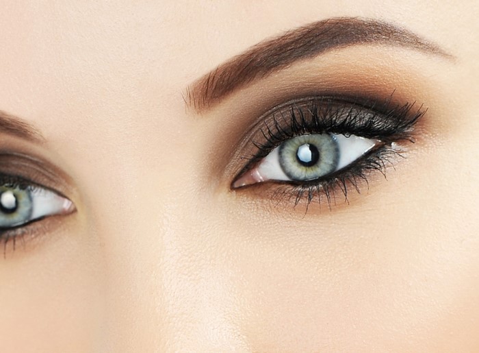 Close-up of a woman's eyes with makeup
