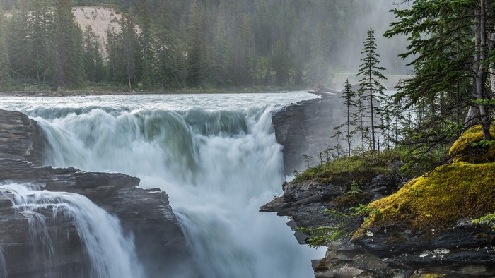 Athabasca Falls Waterfall in Jasper National Park