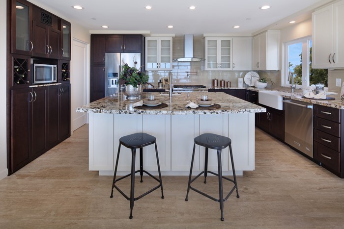 Modern Kitchen with Island and Dark Wood Cabinets