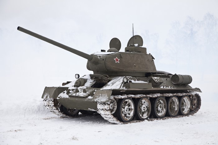 T-34-85 Tank in Snow