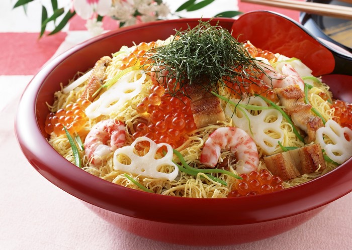 Chirashizushi with shrimp, eel, and salmon roe