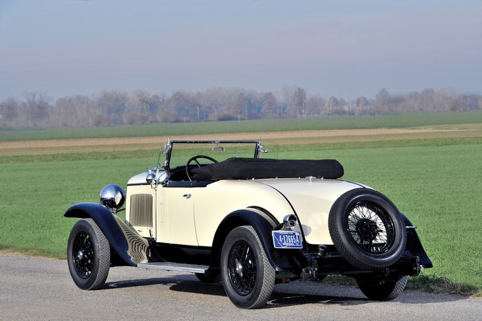 1929 Chrysler Series 75 Roadster