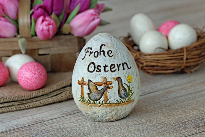 Easter egg decoration with tulips and eggs
