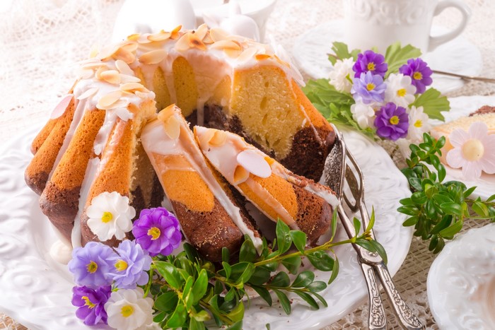 Marble bundt cake with almonds and flowers
